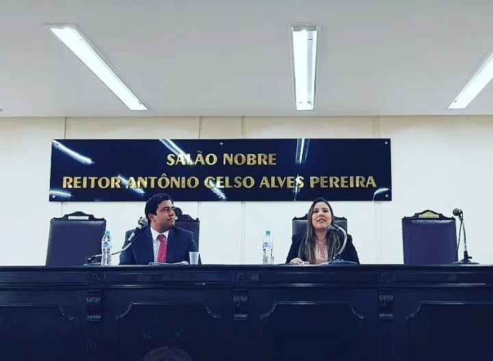 MAGISTRADOS E ADVOGADOS DEBATEM NA UERJ O FUTURO DO DIREITO PROCESSUAL E DO TRABALHO