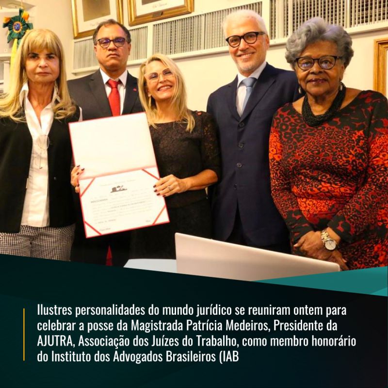 Ilustres personalidades do mundo jurídico se reuniram ontem para celebrar a posse da Magistrada Patrícia Medeiros, Presidente da AJUTRA
